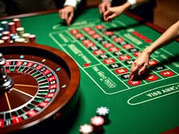 Baccarat dengan Chat Grup di mangatoto memungkinkan pemain berkomunikasi di meja yang sama